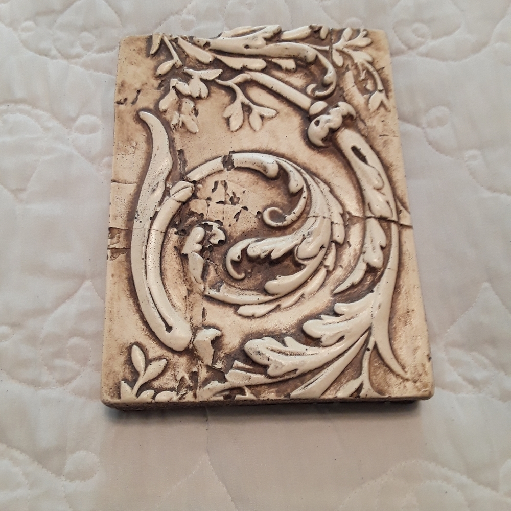 Sid Dickens Retired 1995 PQ-14 Wall Tile